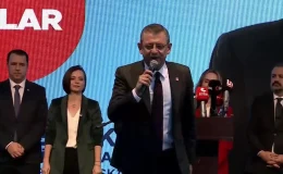 Özgür Özel Karabağlar’da Halkla Buluştu… Özel: “Cumhuriyetin İkinci Yüzyılının İlk 25 Yılına Cumhuriyetçilerin Damgasını Vurmak İçin Yola Çıktık”