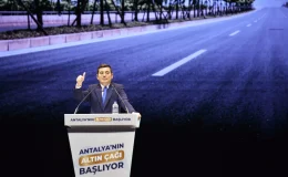 Ak Parti Antalya Büyükşehir Belediye Başkan adayı Hakan Tütüncü, projelerini açıkladı