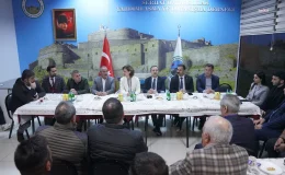 Tepebaşı Belediye Başkanı Ahmet Ataç, Ayşe Ünlüce ile Dernek Ziyaretinde Buluştu