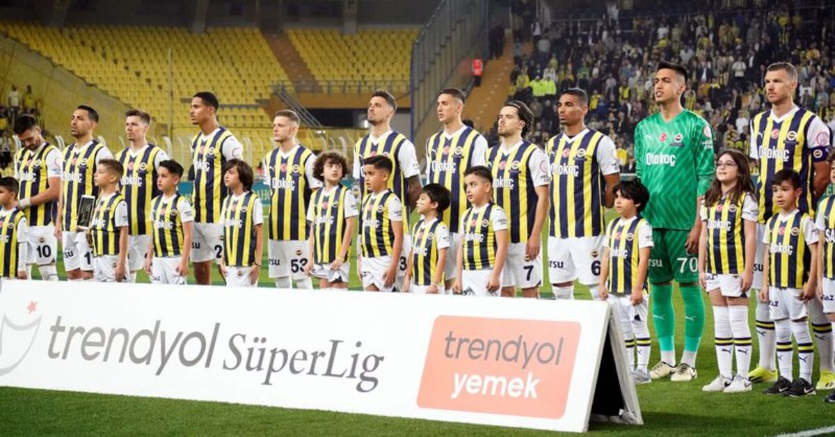 Fenerbahçe’den sakatlık açıklaması!